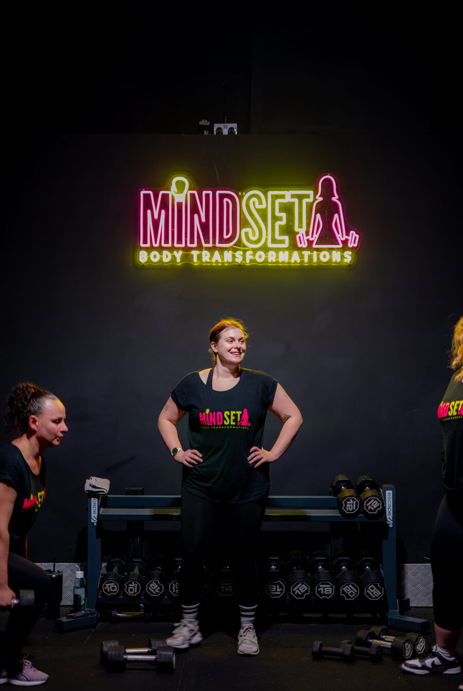 Coach Carrie leading a women's session at Mindset Body Transformations, Southampton